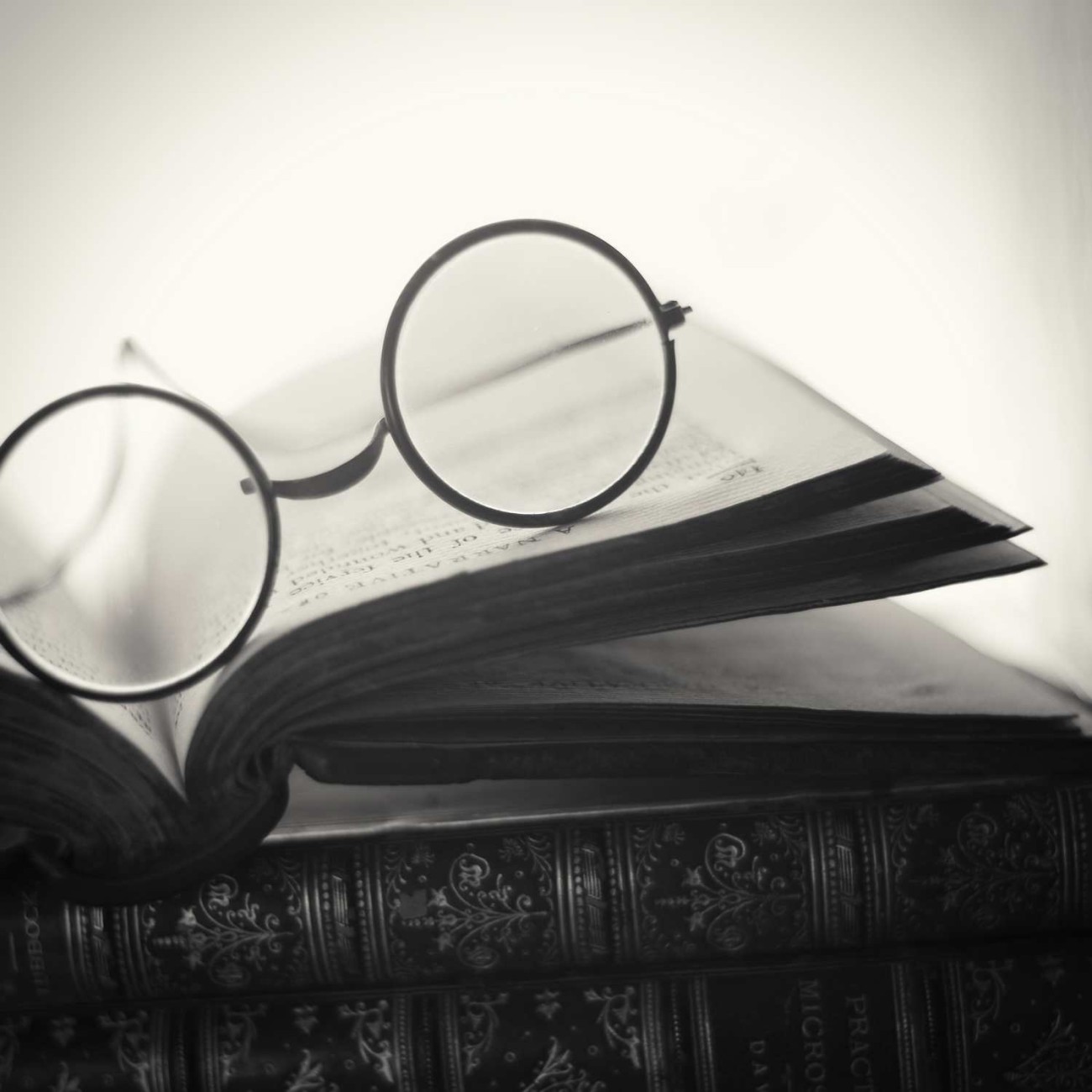 Books with round glasses, 2015